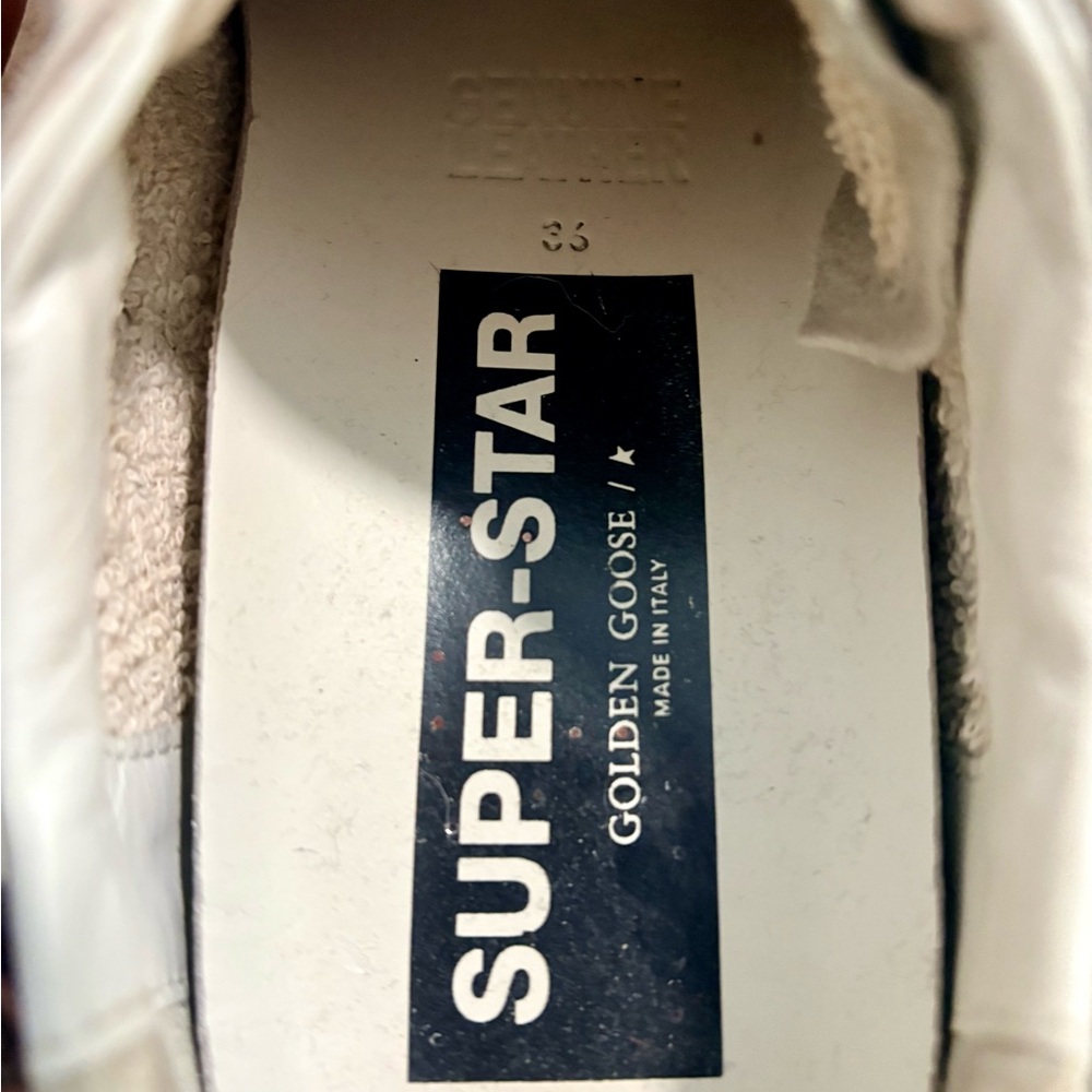 Golden Goose Super-Star Glitter Detail
Low Top Sneaker - Picture 11 of 12